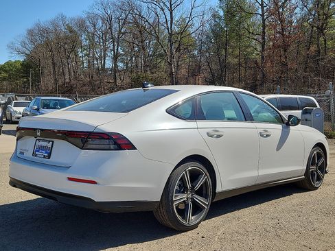 New 2026 Honda Accord SE image 3