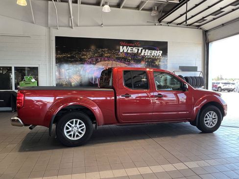 Used 2016 Nissan Frontier SV w/ SV Value Truck Package AWD/4WD image 9
