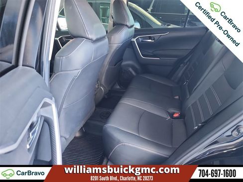 Used 2023 Toyota RAV4 XLE Premium image 25