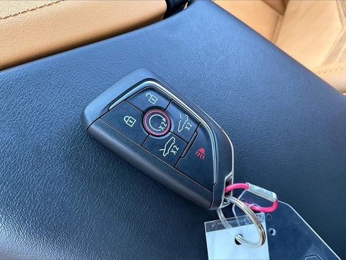 Used 2023 Chevrolet Corvette Stingray Preferred Cpe w/ Z51 Performance Package image 11