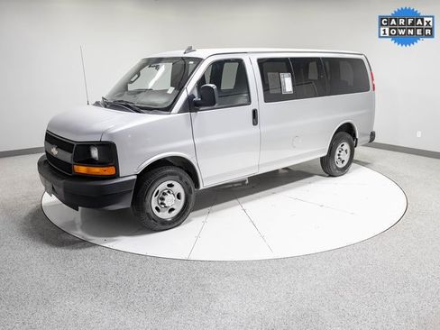 Used 2016 Chevrolet Express 2500 LS image 28
