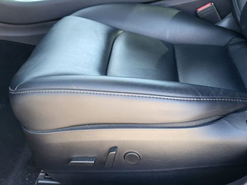 Used 2020 Tesla Model 3 Long Range image 18