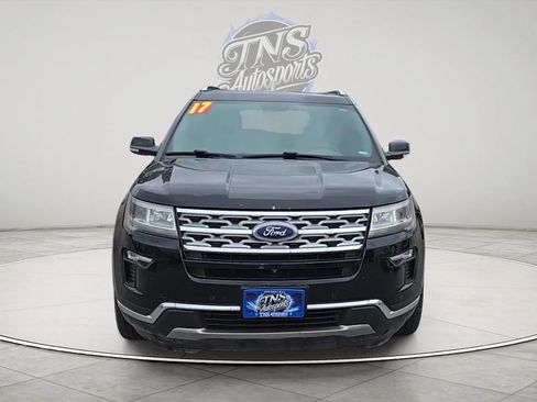 Used 2018 Ford Explorer Limited AWD/4WD image 2