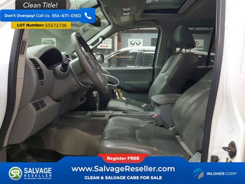 Used 2012 Nissan Frontier SL w/ Moonroof Pkg AWD/4WD image 9