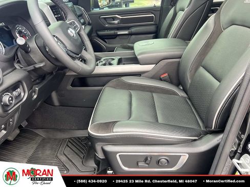 Used 2025 RAM 1500 Laramie AWD/4WD image 17