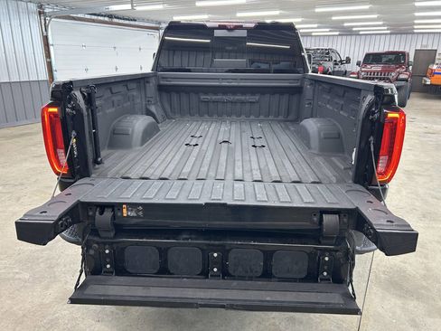 Used 2022 GMC Sierra 2500 Denali w/ Technology Package image 5