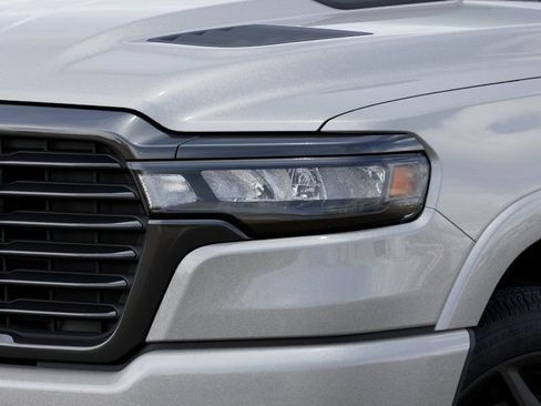 New 2027 RAM 1500 Laramie AWD/4WD image 10