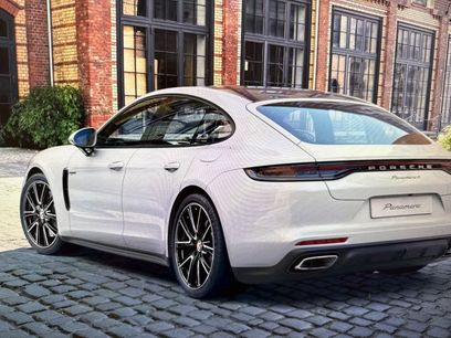 Used 2022 Porsche Panamera 4