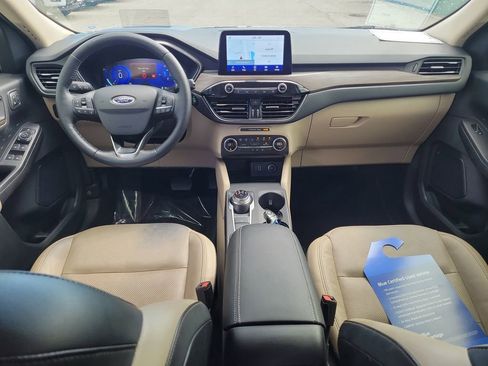 Certified 2020 Ford Escape Titanium w/ Titanium Premium Package 2.0 FWD image 14