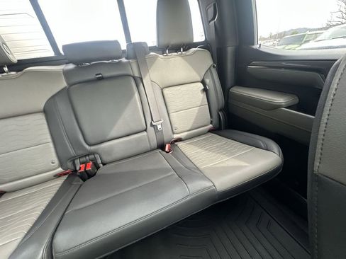 Used 2025 Chevrolet Silverado 1500 ZR2 w/ Technology Package image 14