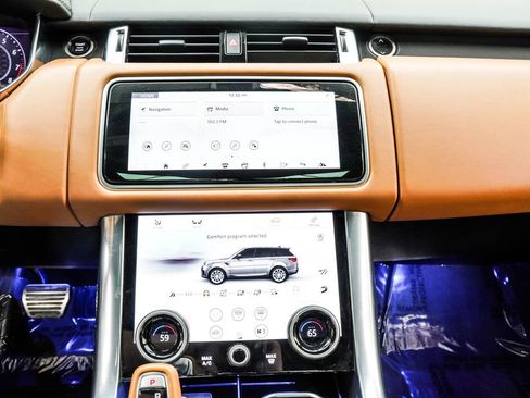 Used 2020 Land Rover Range Rover Sport SVR AWD/4WD image 28