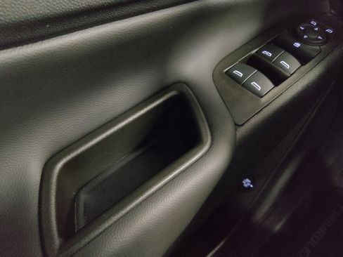 Used 2023 Chevrolet Equinox LT FWD image 27