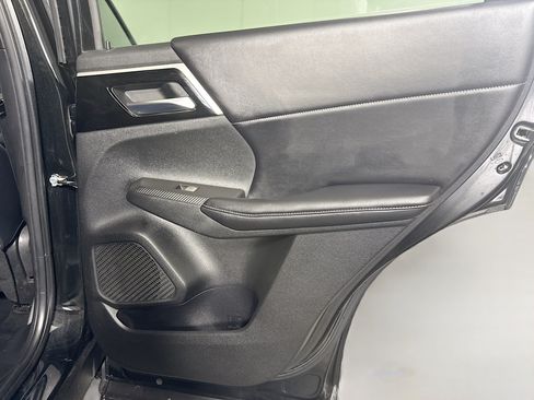 Used 2022 Mitsubishi Outlander SEL Black Edition FWD image 28