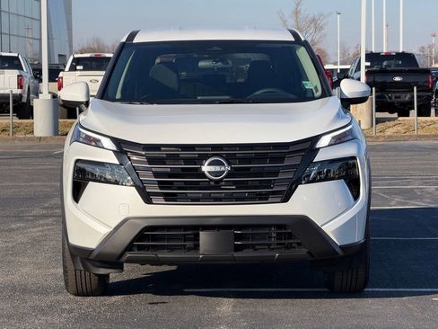 New 2026 Nissan Rogue SV w/ Cold Weather Package FWD image 9