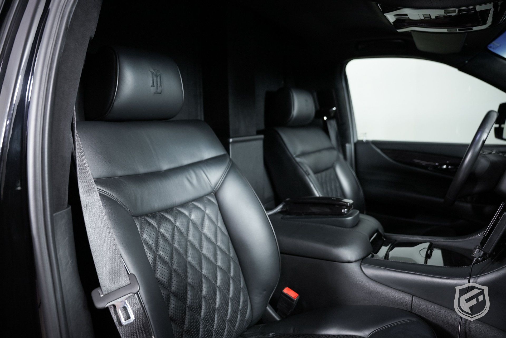 Used 2018 Cadillac Escalade ESV Platinum AWD/4WD image 20