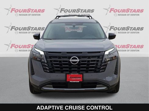 New 2026 Nissan Pathfinder Platinum image 10