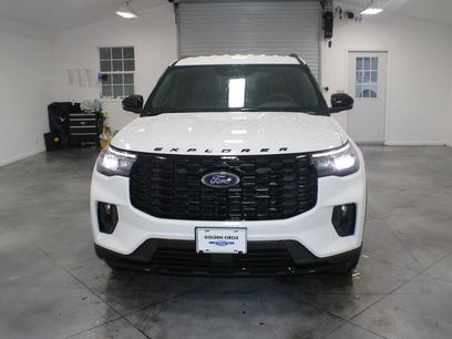 New 2026 Ford Explorer ST-Line w/ Premium Package