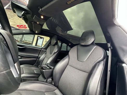 Used 2018 Tesla Model S 75D AWD/4WD image 11