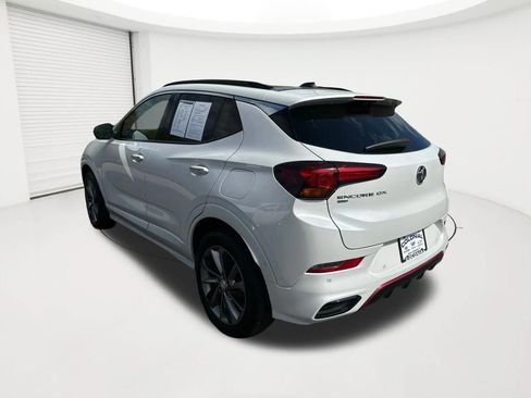 Used 2021 Buick Encore GX Essence w/ Advanced Technology Package AWD/4WD image 7