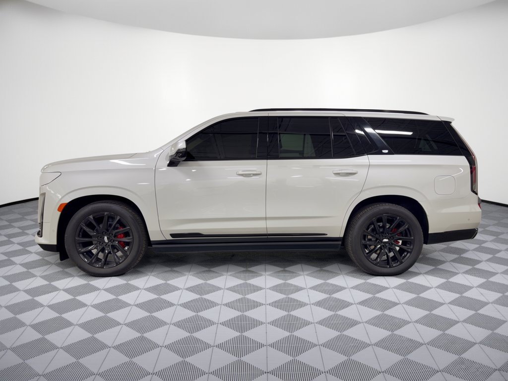 Certified 2023 Cadillac Escalade Sport Platinum w/ LPO, ONYX Package AWD/4WD image 2
