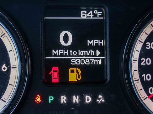 Used 2016 RAM 1500 Express image 10