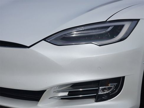 Used 2021 Tesla Model S Long Range image 5