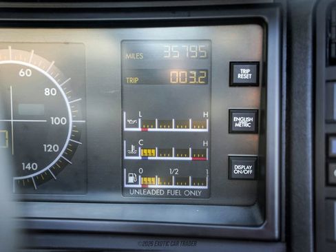Used 1993 Cadillac Allante FWD image 48