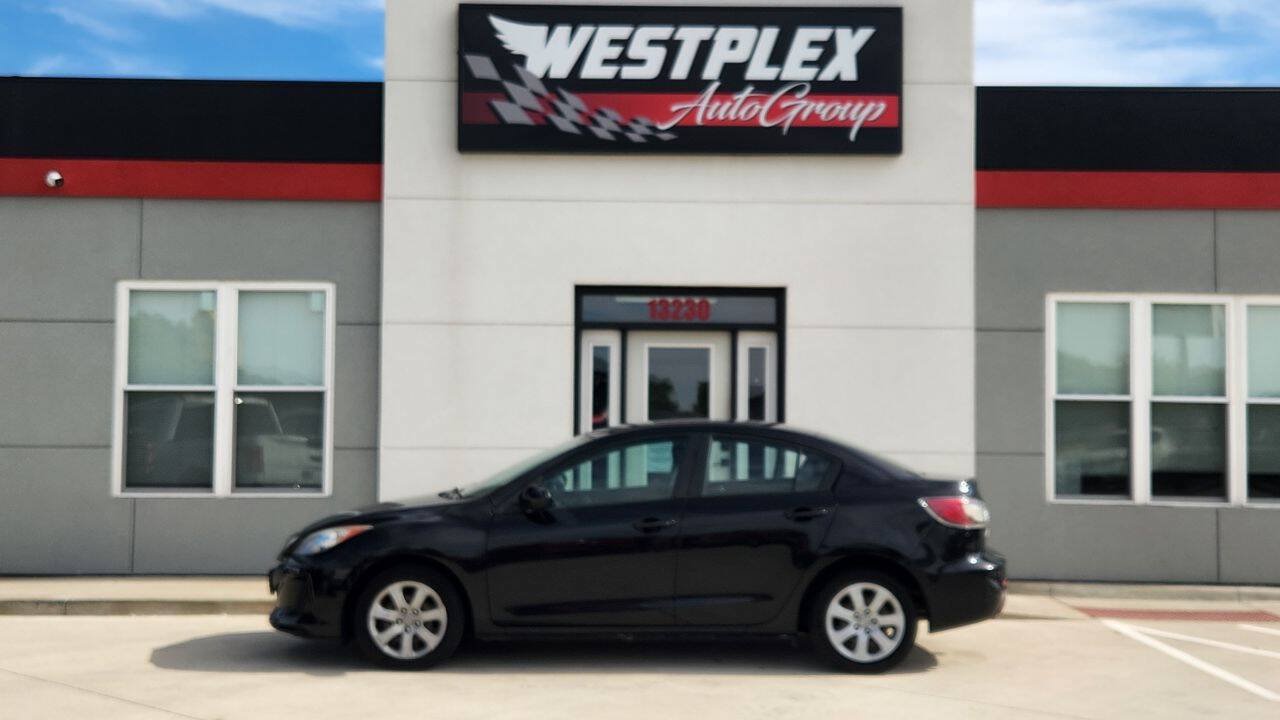 Used 2013 MAZDA MAZDA3 i Sport FWD image 23