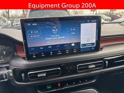 Used 2022 Lincoln Nautilus Reserve w/ Luxury Package image 8