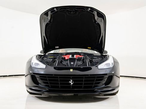 Certified 2018 Ferrari GTC4Lusso AWD/4WD image 28