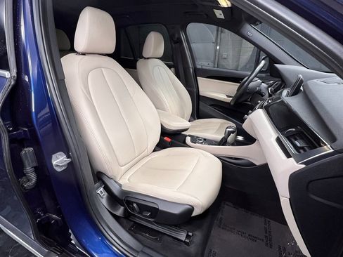 Used 2018 BMW X1 xDrive28i w/ Convenience Package image 4