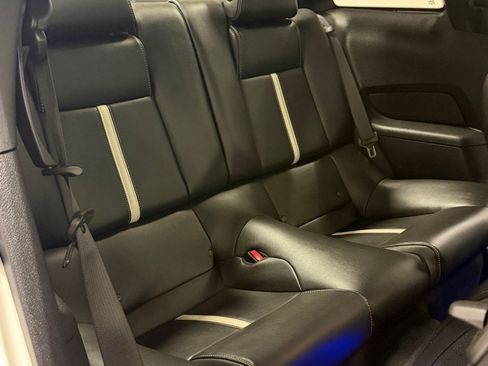Used 2011 Ford Mustang GT Premium w/ 401A Rapid Spec Order Code RWD image 10