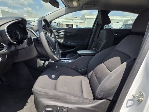 Used 2025 Chevrolet Malibu LT FWD image 26