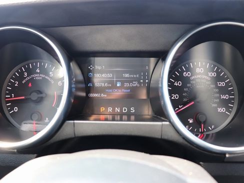 Used 2022 Ford Mustang Premium image 4