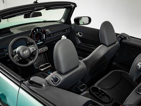 New 2026 MINI Cooper S image 5