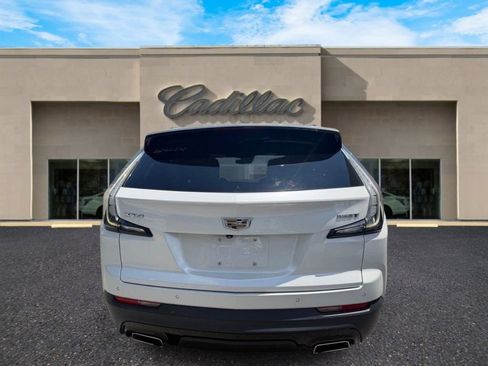 Used 2021 Cadillac XT4 Sport FWD image 4