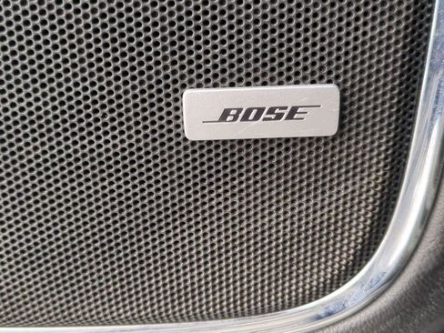 Used 2015 Chevrolet Suburban LTZ image 32