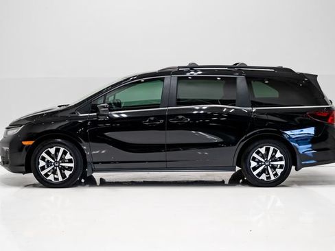 Used 2025 Honda Odyssey EX-L image 6
