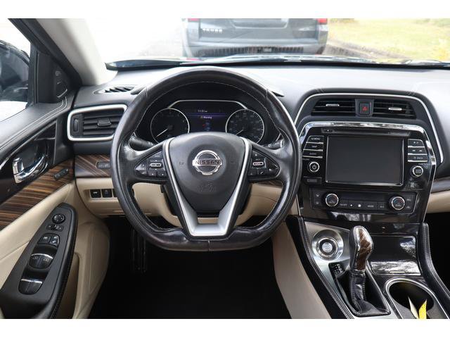 Used 2016 Nissan Maxima Platinum FWD image 10