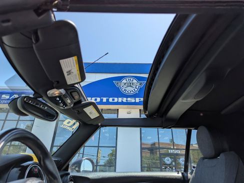Used 2016 MINI Cooper S FWD image 28