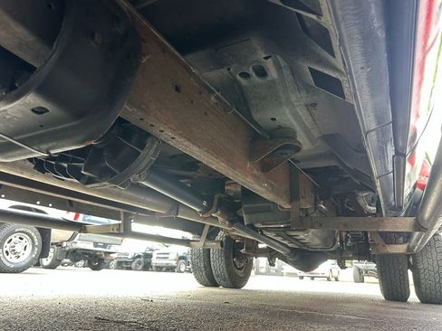 Used 1999 Ford F350 XLT AWD/4WD image 16