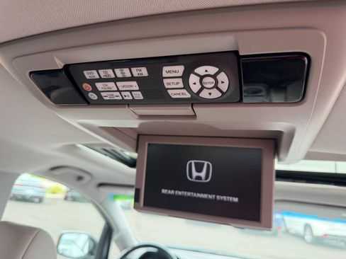 Used 2012 Honda Odyssey Touring image 15