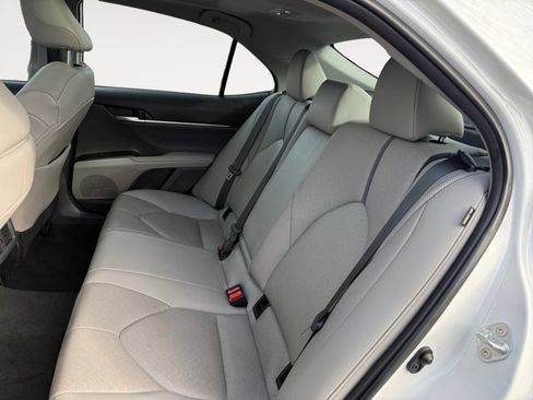 Certified 2023 Toyota Camry XLE image 9