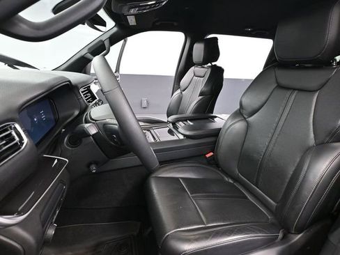 Used 2022 Jeep Wagoneer Series I image 25