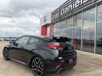 Used 2022 Hyundai Veloster N video 2