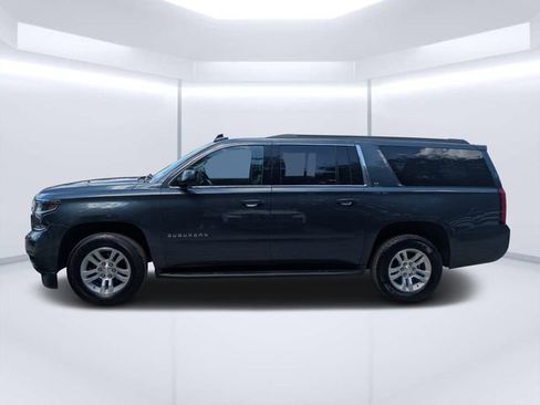 Used 2020 Chevrolet Suburban LT image 6