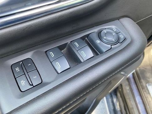 Used 2024 Chevrolet Tahoe LT image 13