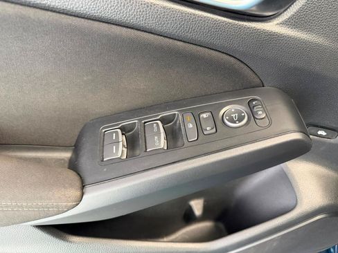 Used 2025 Honda Civic Sport image 13