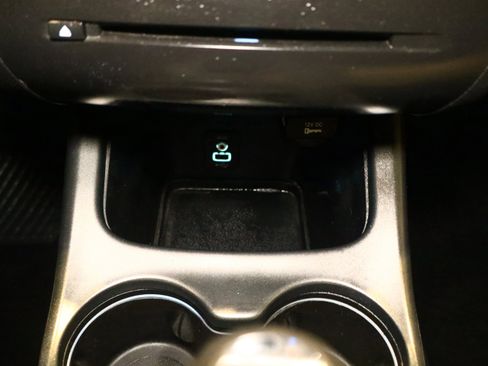 Used 2019 Dodge Journey SE image 27