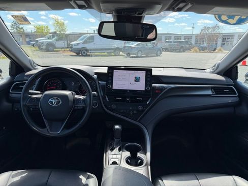 Used 2023 Toyota Camry XSE FWD image 39